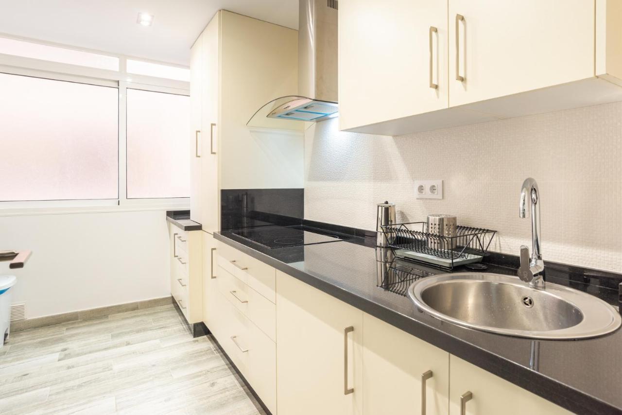 Faro, Bonito Apartamento En La Malagueta Málaga Kültér fotó