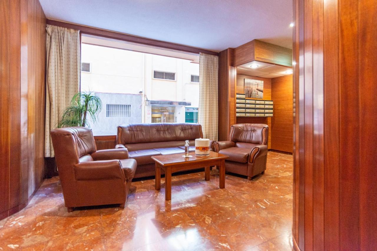 Faro, Bonito Apartamento En La Malagueta Málaga Kültér fotó