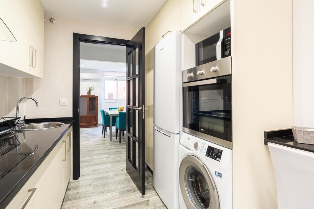 Faro, Bonito Apartamento En La Malagueta Málaga Kültér fotó