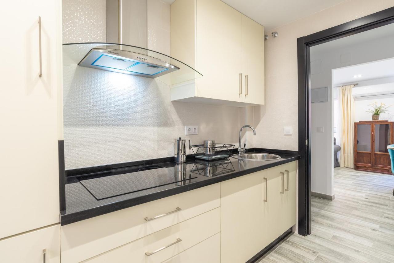 Faro, Bonito Apartamento En La Malagueta Málaga Kültér fotó